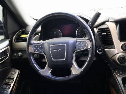 Used 2015 GMC Yukon Denali w/ Open Road Package RWD image 17