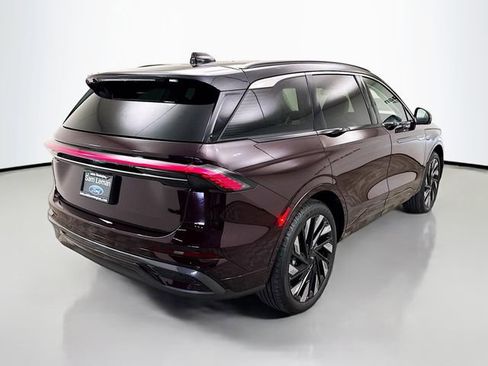 Used 2024 Lincoln Nautilus Black Label w/ Jet Appearance Package (87T) image 7