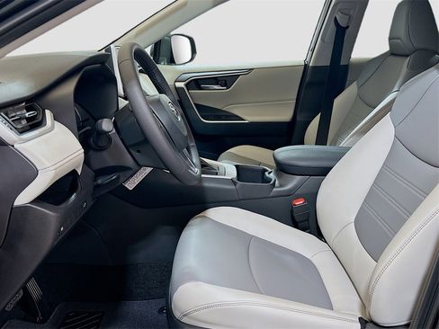 New 2025 Toyota RAV4 XLE Premium image 19