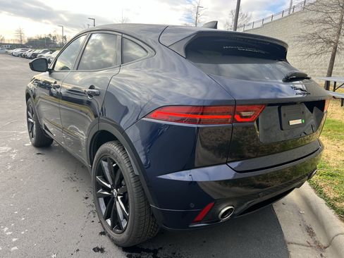 Used 2024 Jaguar E-PACE R-Dynamic SE image 5