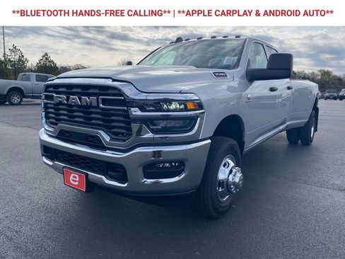 New 2026 RAM 3500 Tradesman w/ Chrome Appearance Group A AWD/4WD image 3