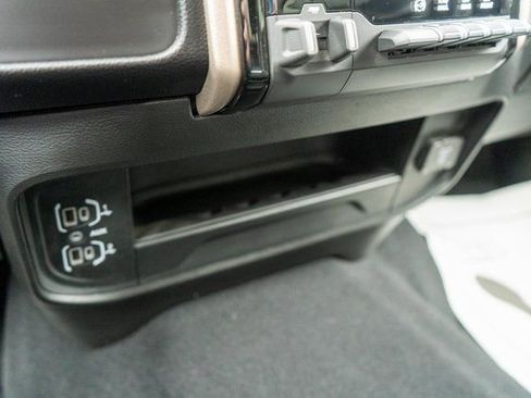 Used 2024 RAM 2500 Laramie w/ Safety Group image 30