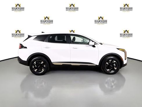 New 2026 Kia Sportage LX AWD/4WD image 8