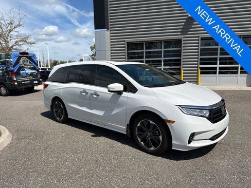 Used 2024 Honda Odyssey Elite image 1