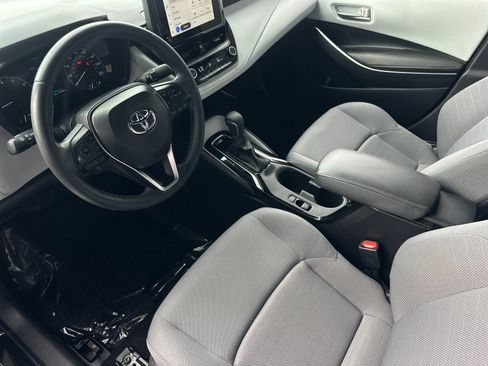 Used 2024 Toyota Corolla SE FWD image 9