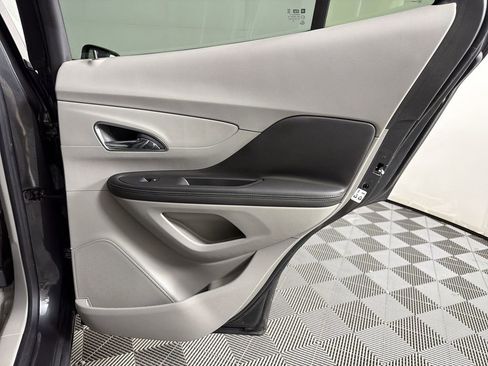 Used 2016 Buick Encore Premium image 14