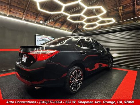 Used 2016 Toyota Corolla S image 3