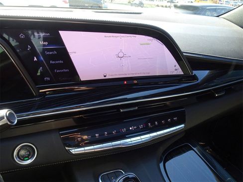 Used 2021 Cadillac Escalade ESV Sport w/ Driver Assist Tech Package image 22