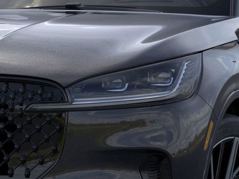 New 2026 Lincoln Aviator Black Label w/ Jet Appearance Package AWD/4WD image 18