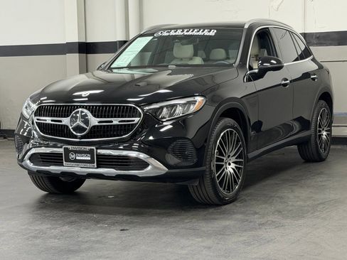 Used 2026 Mercedes-Benz GLC 300 image 7