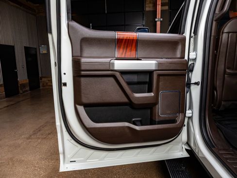 Used 2022 Ford F250 King Ranch w/ King Ranch Ultimate Package image 38