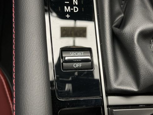 Certified 2025 MAZDA MAZDA3 Carbon image 16