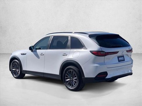 Used 2025 MAZDA CX-70 3.3 Turbo w/ Preferred Package AWD/4WD image 9