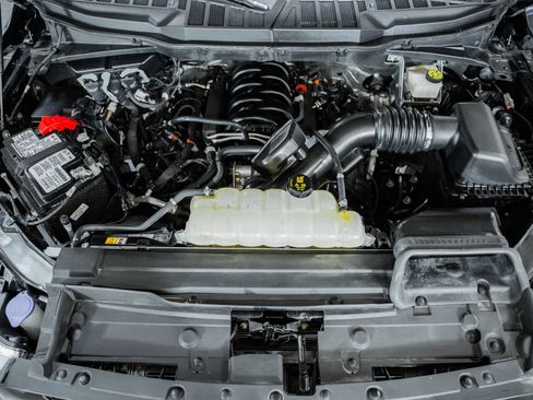 Certified 2023 Ford F150 Lariat w/ Equipment Group 502A High image 21