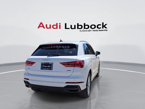 Certified 2025 Audi Q3 2.0T Premium w/ Convenience Package AWD/4WD image 7