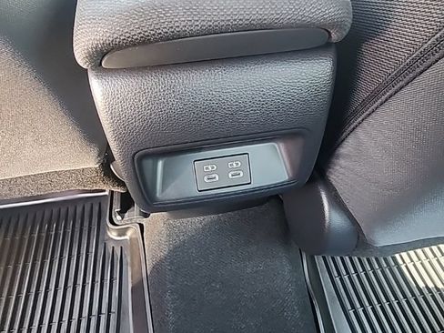 Used 2025 Toyota Corolla LE FWD image 14