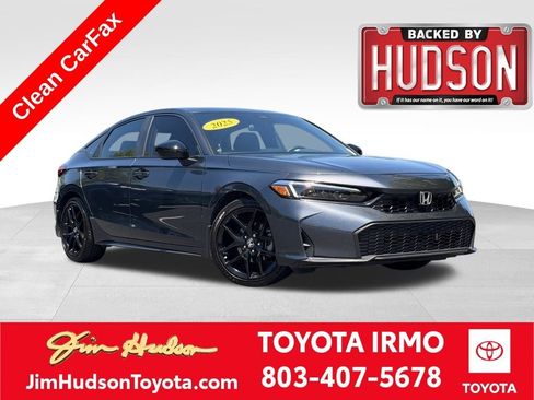 Used 2025 Honda Civic Sport image 1