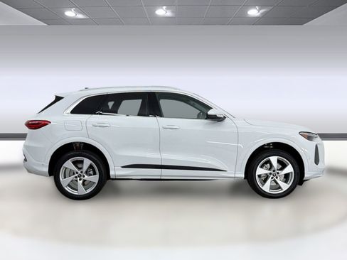 New 2026 Audi Q5 Premium AWD/4WD image 8