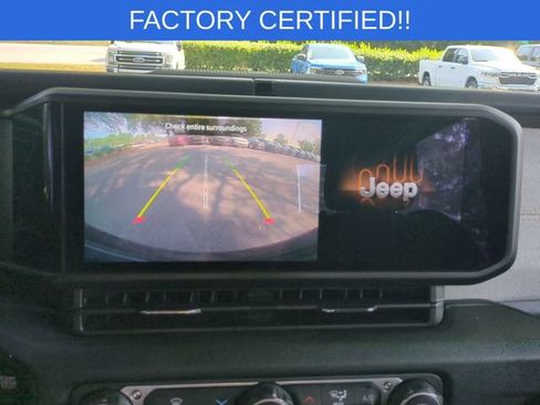 Certified 2025 Jeep Wrangler Sport AWD/4WD image 22
