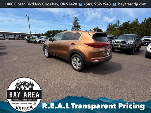 Used 2017 Kia Sportage LX AWD/4WD image 7