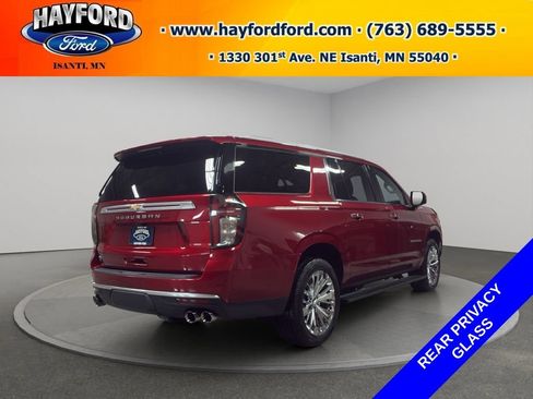 Used 2021 Chevrolet Suburban High Country w/ Premium Package AWD/4WD image 3