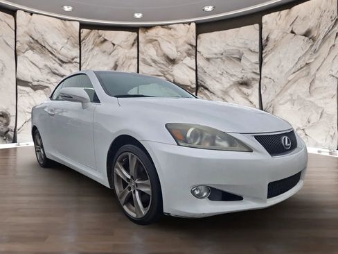 Used 2014 Lexus IS 250C w/ Luxury Package image 3