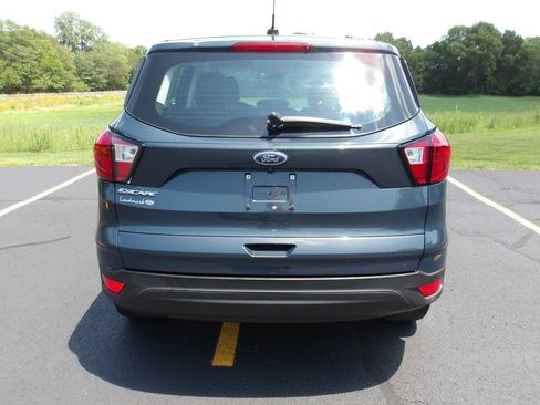 Used 2019 Ford Escape S FWD image 4