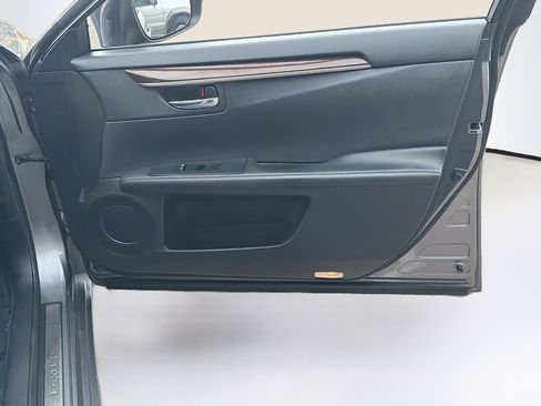 Used 2013 Lexus ES 350 w/ Luxury Pkg image 34