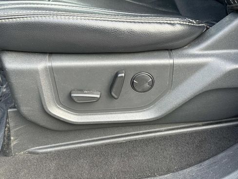 Used 2022 Ford F250 Lariat w/ Lariat Ultimate Package image 22