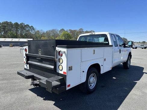 Used 2013 Ford F250 XL image 5