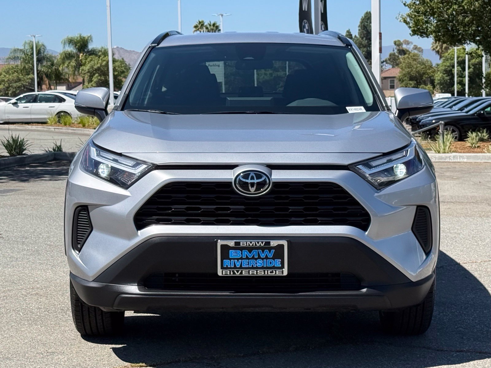 Used 2025 Toyota RAV4 LE AWD/4WD image 3
