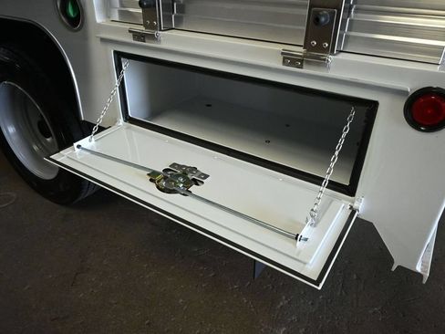 New 2026 Ford F600 2WD Regular Cab Super Duty w/ XL Chrome Package image 23