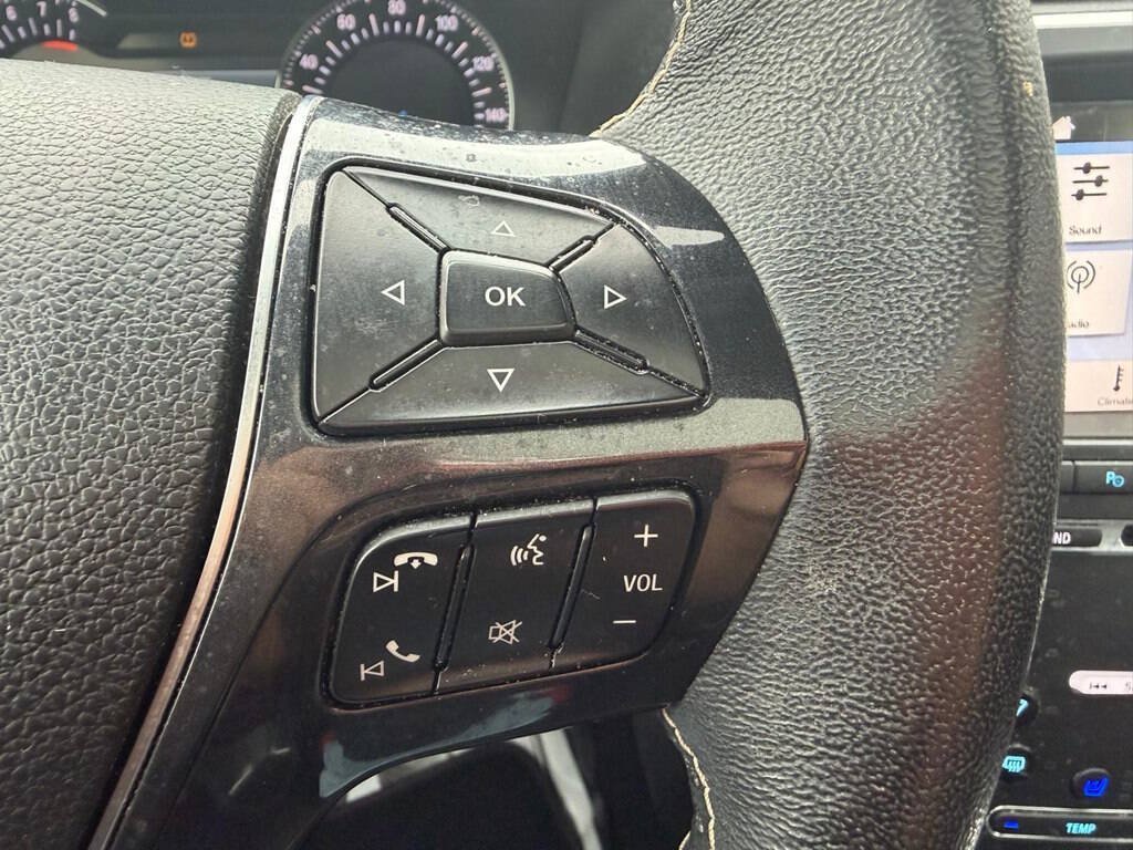 Used 2018 Ford Explorer Platinum AWD/4WD image 18