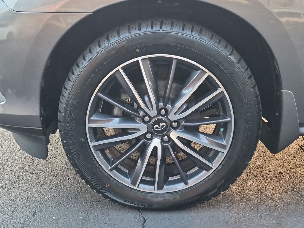 Used 2020 INFINITI QX60 Luxe w/ Sensory Package AWD/4WD image 9