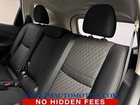 Used 2017 Nissan Rogue S AWD/4WD image 15