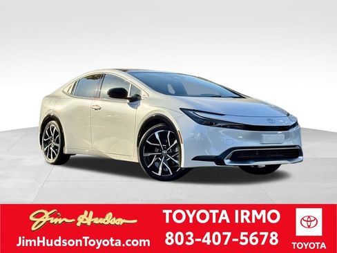 New 2026 Toyota Prius Plug-In Hybrid image 1