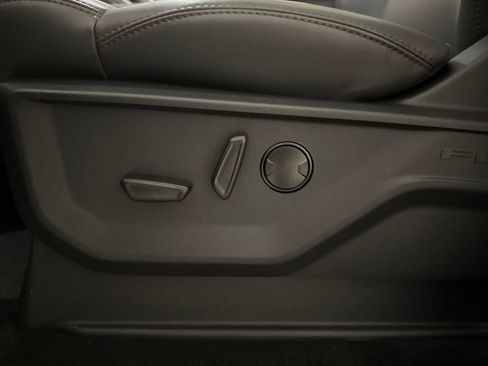 New 2025 Ford Expedition Max Active image 26