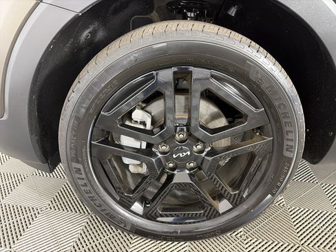 Used 2024 Kia Telluride EX X-Line image 14