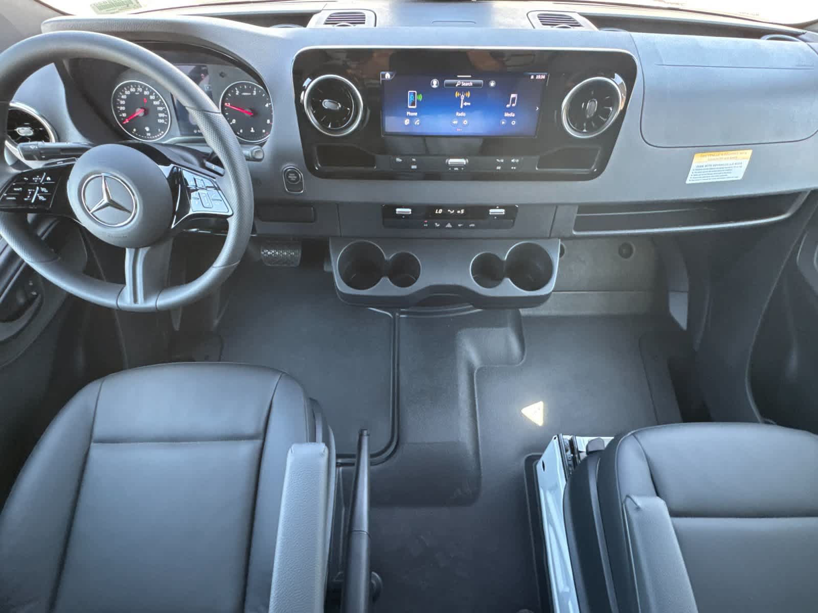 New 2026 Mercedes-Benz Sprinter 2500 image 12