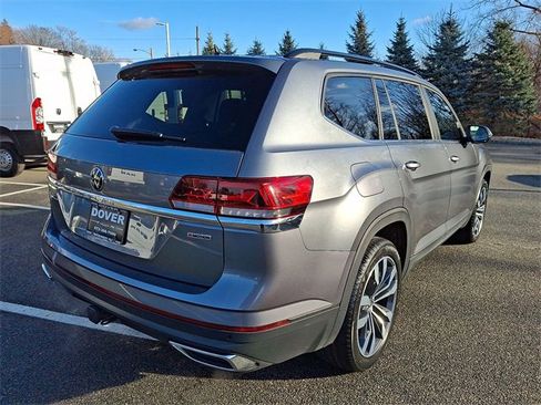 Used 2022 Volkswagen Atlas SE image 25