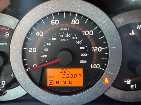 Used 2010 Toyota RAV4 Limited AWD/4WD image 47