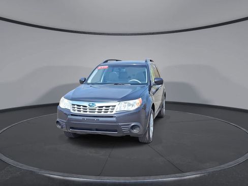 Used 2012 Subaru Forester 2.5X Premium w/ All-Weather Pkg image 3