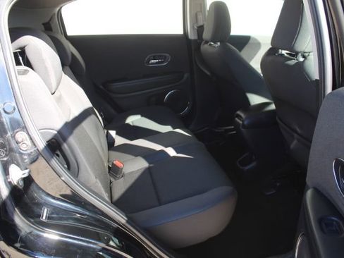 Used 2019 Honda HR-V EX image 30