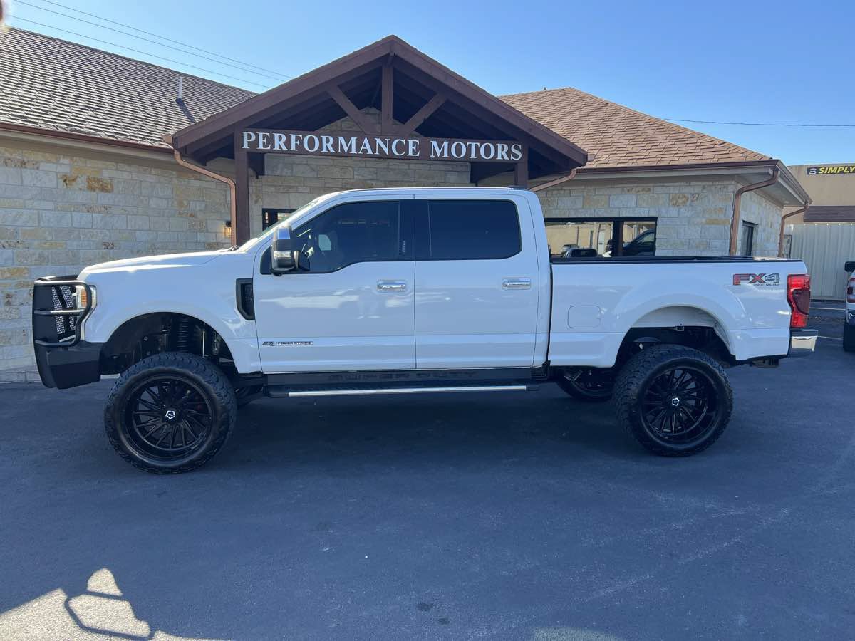 Used 2020 Ford F250 Lariat w/ Chrome Package AWD/4WD image 2