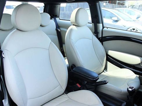 Used 2011 MINI Cooper John Cooper Works FWD image 21