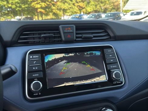 New 2025 Nissan Versa SV image 24