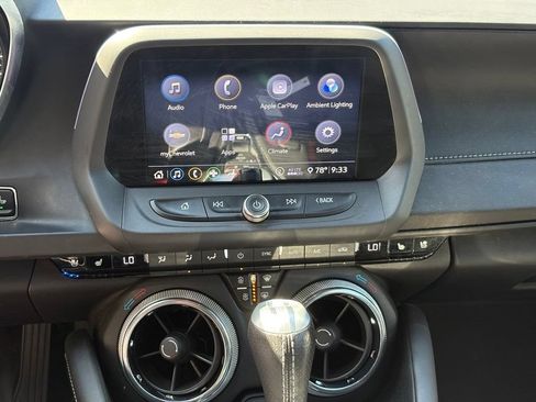 Used 2020 Chevrolet Camaro SS RWD image 11