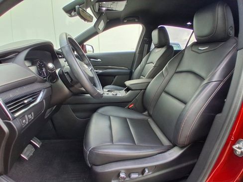 Certified 2023 Cadillac XT4 Sport w/ Enhanced Visibility Package image 14