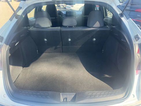 Used 2018 Toyota C-HR XLE image 20