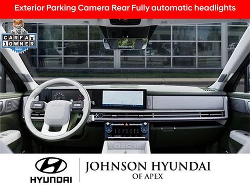 Used 2025 Hyundai Santa Fe Calligraphy FWD image 9